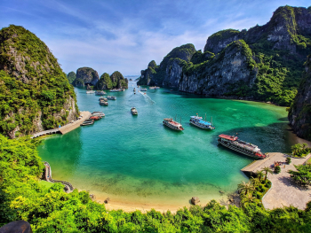 Ha Long Bay Image